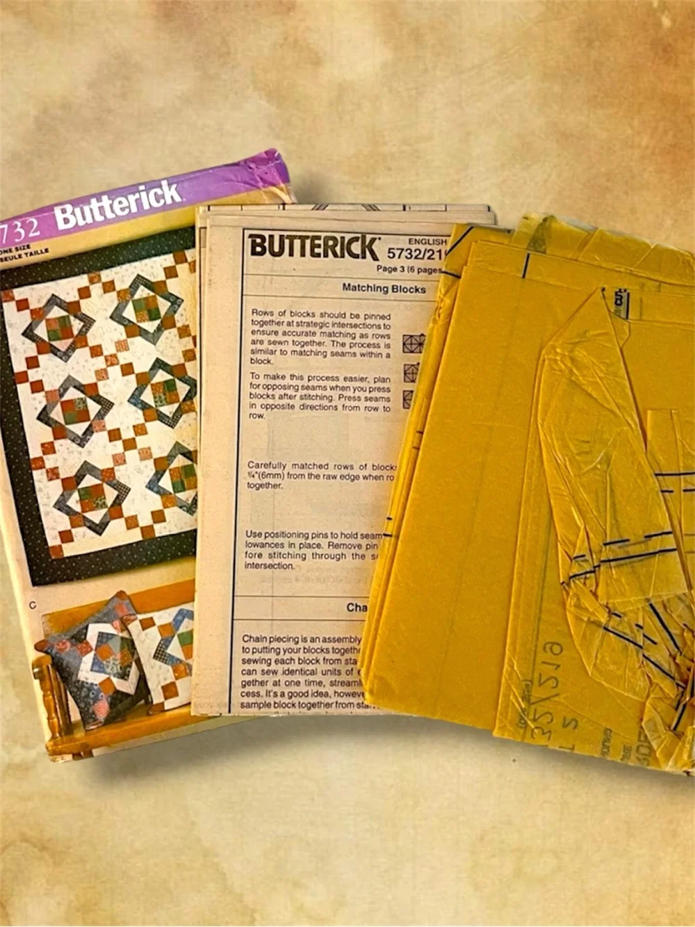 Lot of 2 Vintage Butterick Quilt Patterns Patchwork & Appliqué Uncut